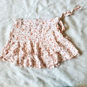 Floral Print, Ruffeled, Faux Wrap Mini Skirt Forever 21 Large